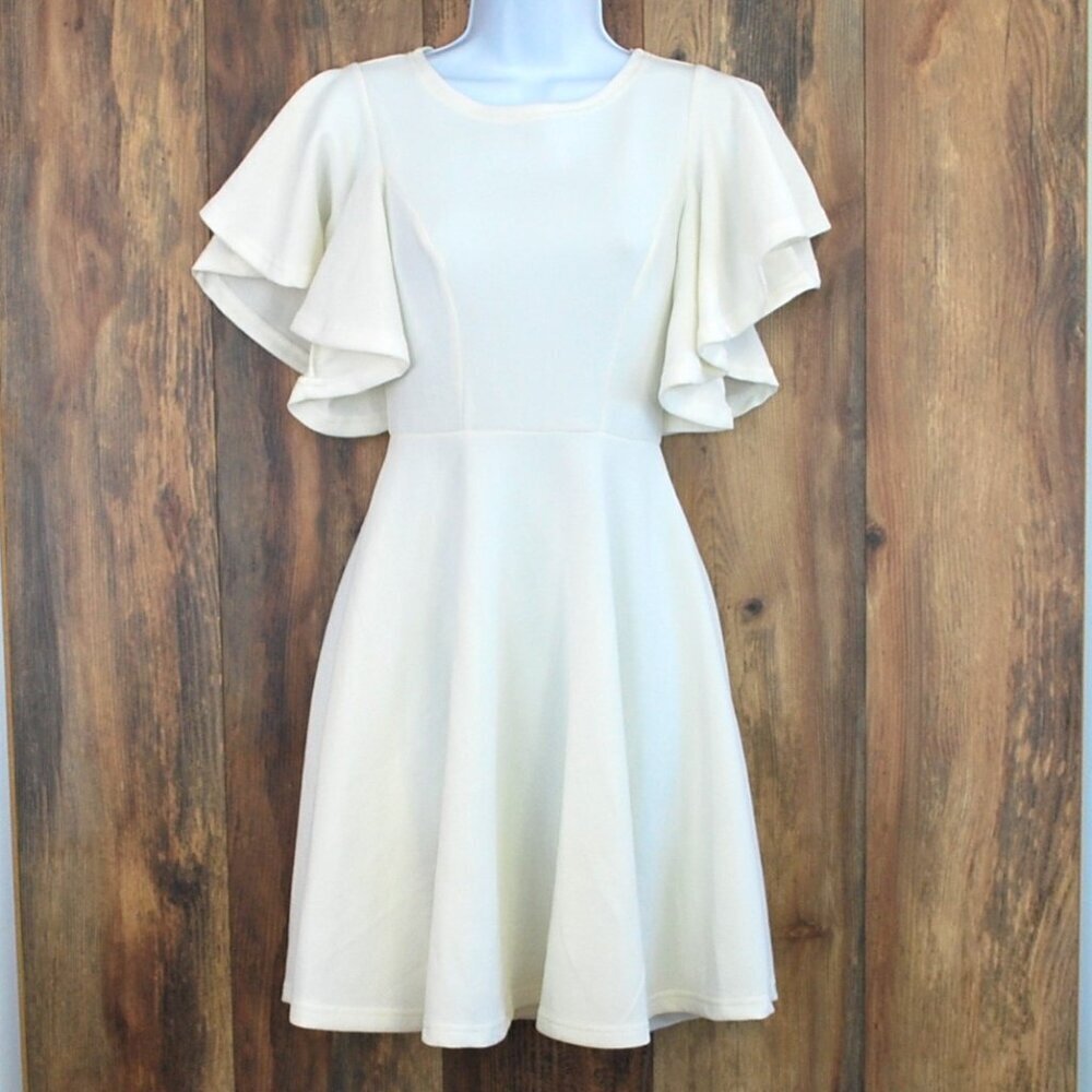 Textured Ruffle Short Sleeve Cream Dress XS